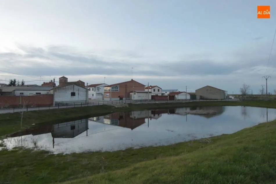 Foto 5 - El agua devuelve su esplendor al Charco Lozano de El Campo de Pe&ntilde;aranda&nbsp;    &nbsp;  