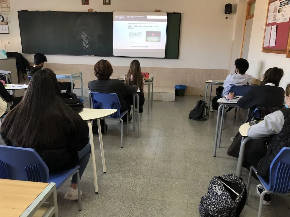 Foto 3 - El Colegio Maristas de Champagnat celebra sus jornadas de orientaci&oacute;n
