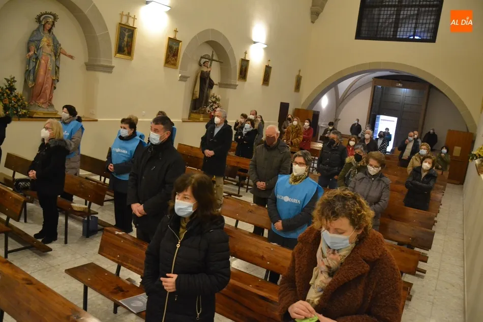 Foto 11 - Una madrugadora misa abre el &uacute;ltimo d&iacute;a de la Virgen de Radio Mar&iacute;a en Mir&oacute;briga  