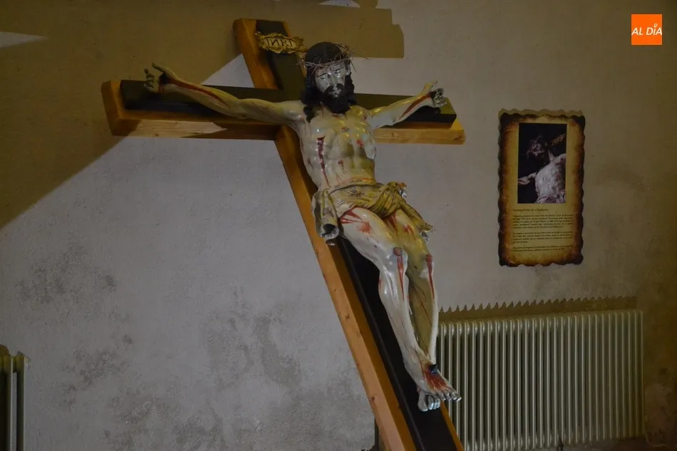 Foto 10 - El Sant&iacute;simo Cristo de la Expiraci&oacute;n ya est&aacute; de vuelta completamente restaurado  