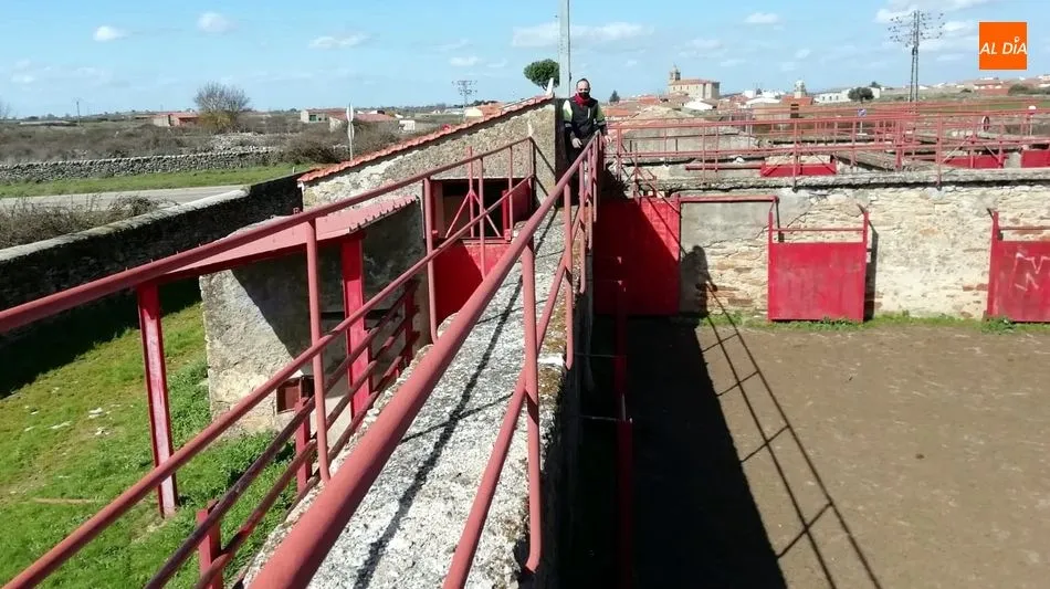 Foto 7 - El Ayuntamiento de Lumbrales apuesta por la renovaci&oacute;n de redes de abastecimiento y saneamiento en ...