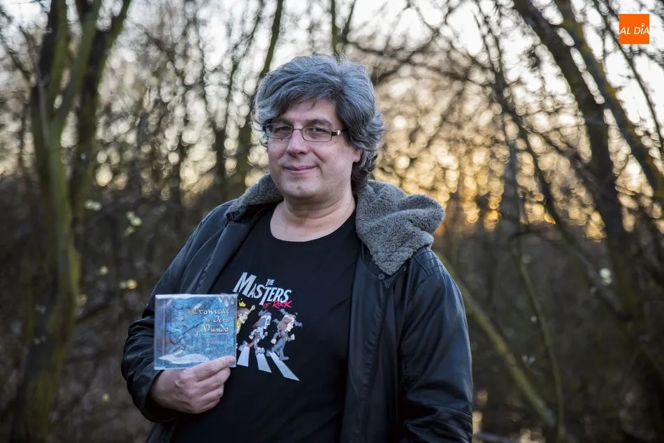 Fernando Sánchez Gómez, música instrumental para escribir las Crónicas de Otro Mundo  