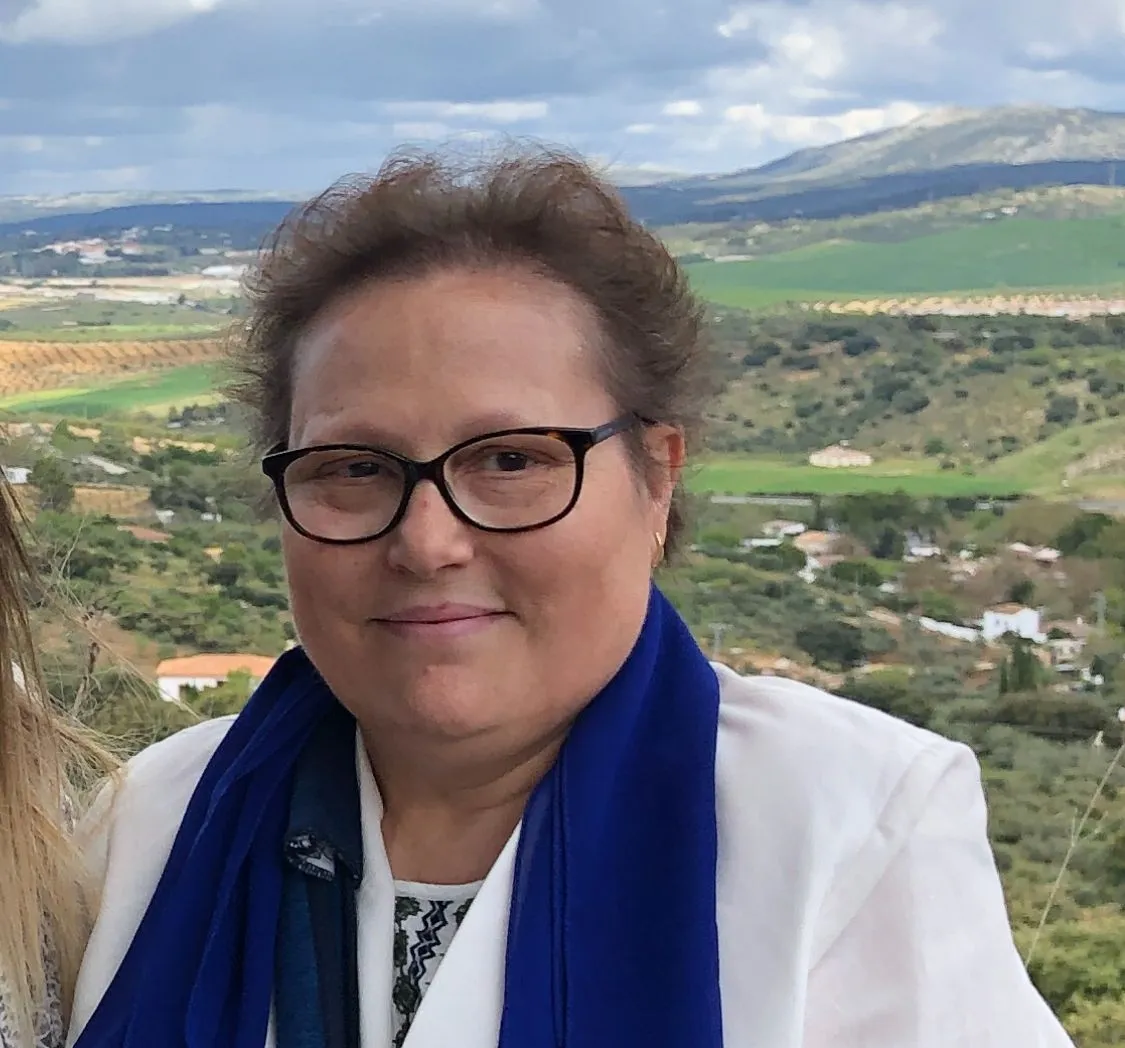 Nica Elena Hernández