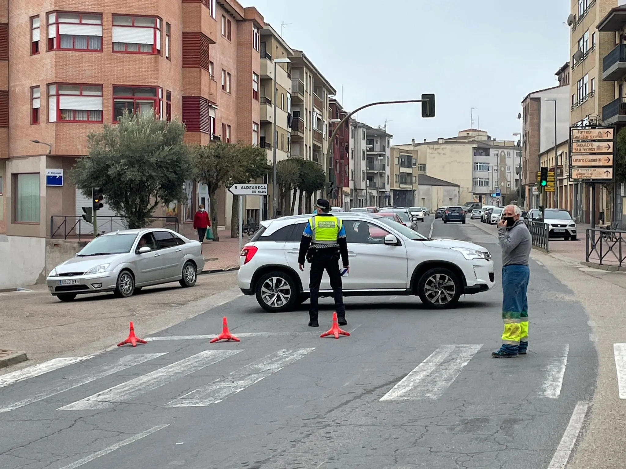 Control de la Policía Local de Alba de Tormes / Archivo