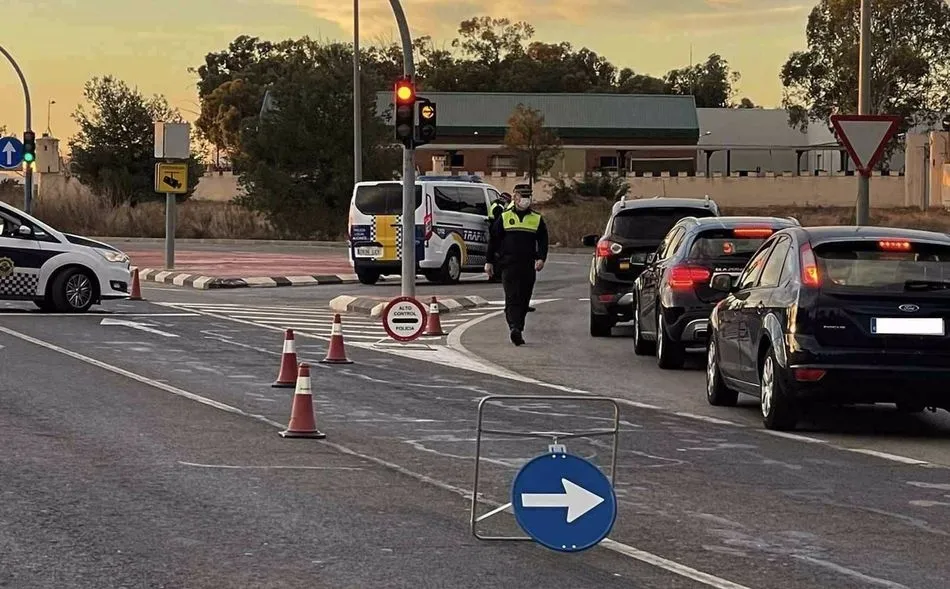 La Comisión de Salud Pública acuerda el cierre perimetral de las comunidades autónomas y el...