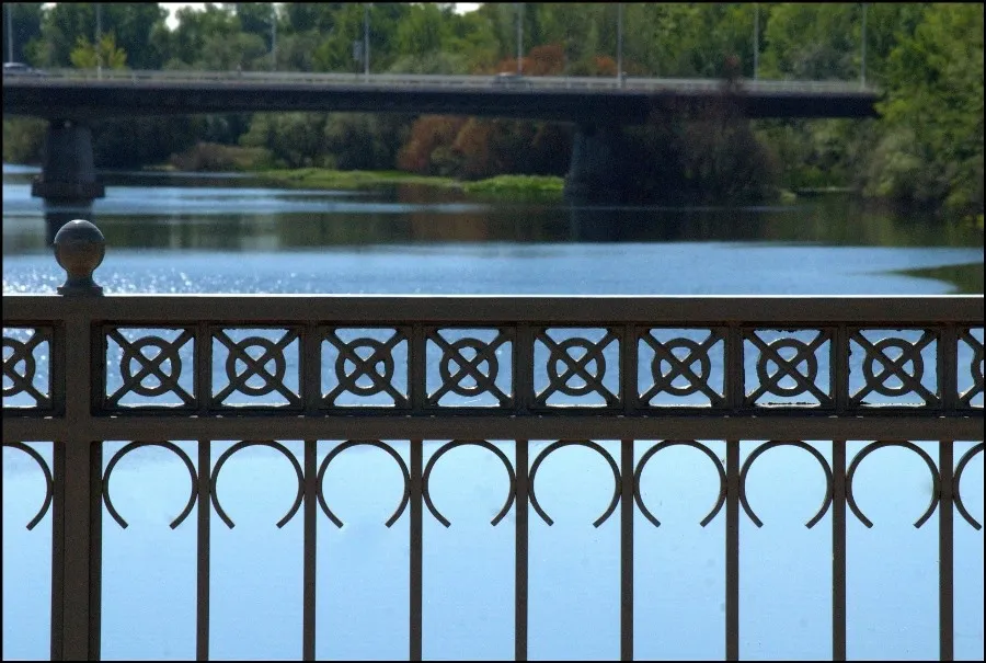 Foto 6 - El puente de Enrique Estevan, corona del r&iacute;o