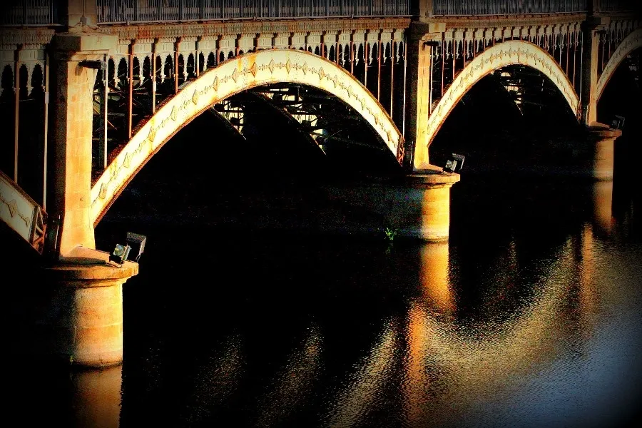 Foto 3 - El puente de Enrique Estevan, corona del r&iacute;o
