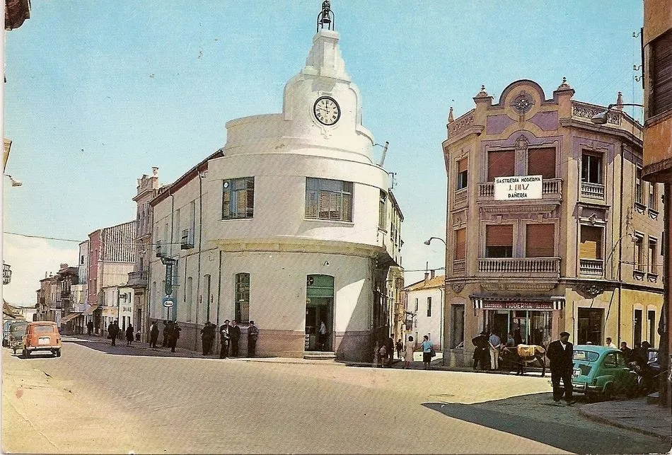 Foto 6 - El edificio del reloj muestra la hora exacta gracias a un nuevo cambio de maquinaria