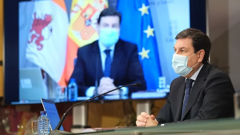 El consejero de Economía y Hacienda, Carlos Fernández Carriedo, en la presentación de los datos de la Contabilidad Regional