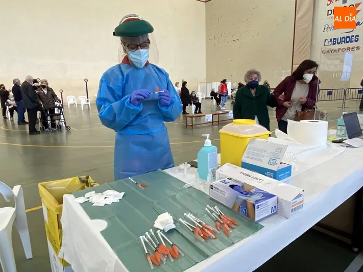 Foto 6 - La Zona B&aacute;sica de Salud de Pe&ntilde;aranda pone en marcha la vacunaci&oacute;n masiva&nbsp;