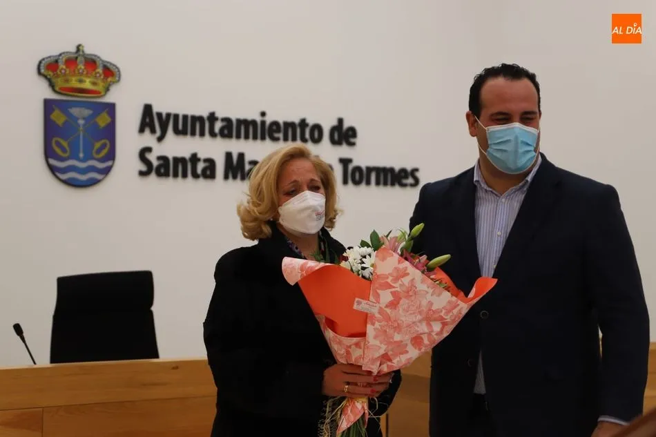 Foto 9 - El Ayuntamiento de Santa Marta entrega los premios &lsquo;Con nombre de Mujer&rsquo;