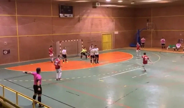 El III Senior termina por sacar un punto ante el Bupolsa tras vivir el marcador una montaña rusa  