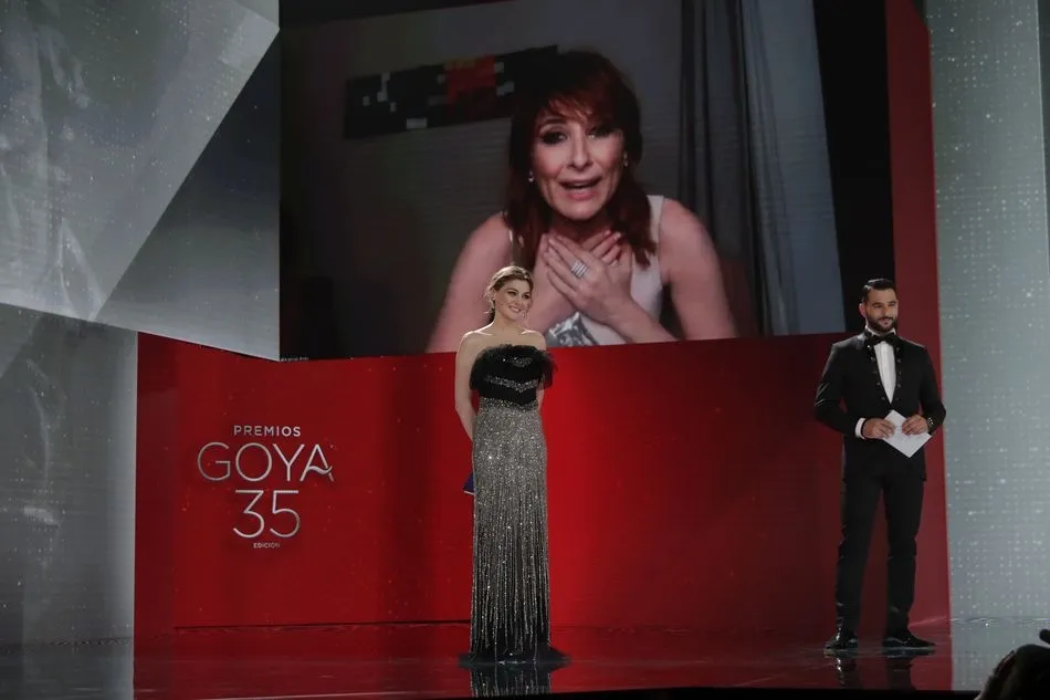 Foto 4 - &lsquo;Las ni&ntilde;as&rsquo; triunfa en una gala de los Goya marcada por la pandemia