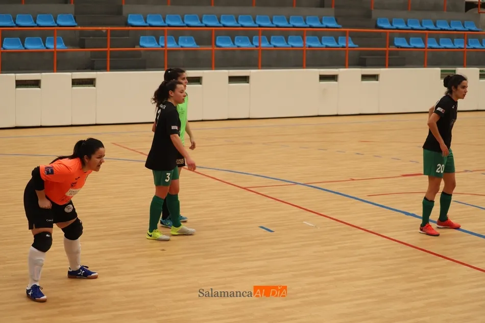 Foto 7 - Doble derrota del Intersala y la USAL