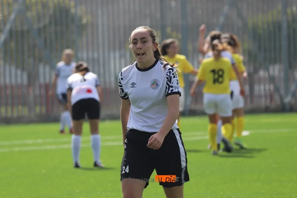 Foto 6 - El Salamanca UDS Femenino vuelve a sonre&iacute;r: manita al San P&iacute;o X para acabar con la mala racha...