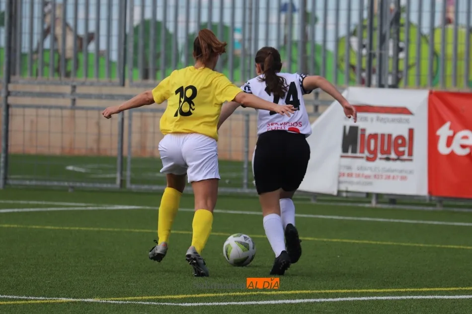 Foto 3 - El Salamanca UDS Femenino vuelve a sonre&iacute;r: manita al San P&iacute;o X para acabar con la mala racha...