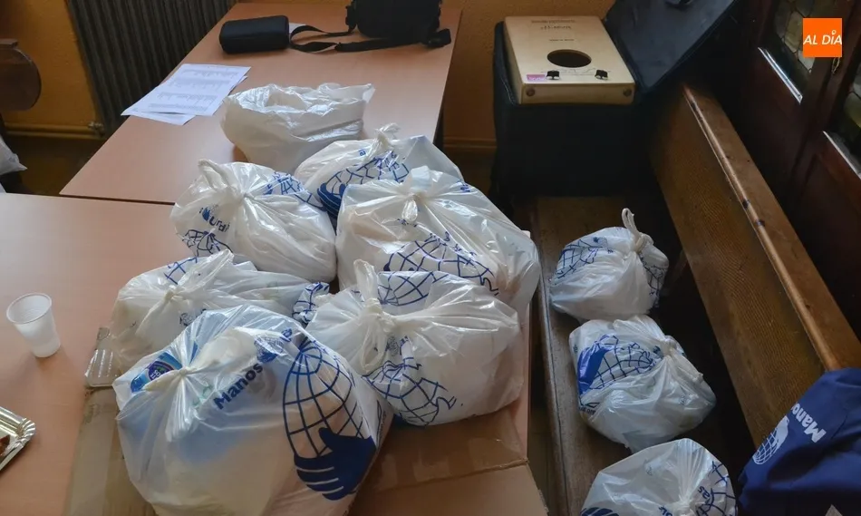 Foto 8 - Manos Unidas reparte casi 300 bocadillos en su novedosa Operaci&oacute;n Bocata a domicilio  