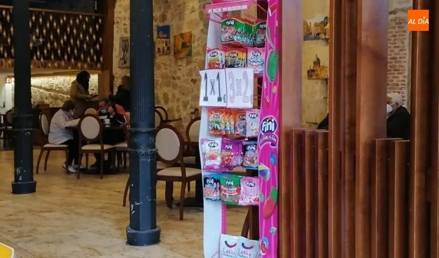 Foto 5 - La vida vuelve al interior de bares, cafeter&iacute;as y restaurantes salmantinos