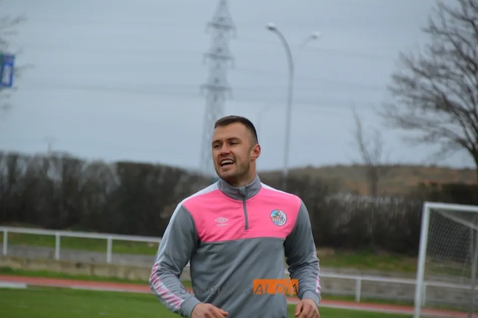 Foto 11 - El Salamanca UDS entrena por primera vez tras su descenso a Segunda RFEF y lo hace sin Casado
