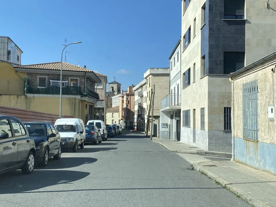 Ccalle Alfonso XIII, que recibirá mejoras en firme y red de distribución - Ayto. Guijuelo