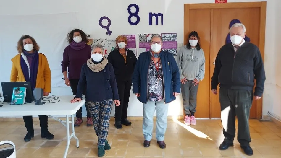 Para concluir la celebración, el Ayuntamiento invitó a las participantes a un chocolate con pastas