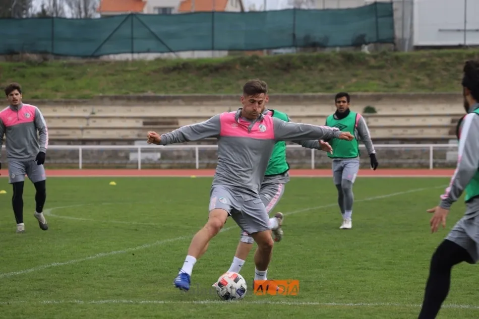 Foto 6 - El Salamanca UDS se pone a preparar el derbi muy en serio con una trabajada sesi&oacute;n en Las Pistas