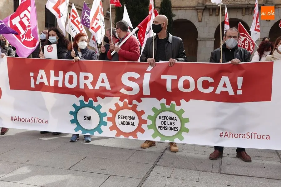 Foto 3 - &lsquo;Ahora s&iacute; toca&rsquo;, CCOO y UGT exigen que el Gobierno cumpla sus compromisos