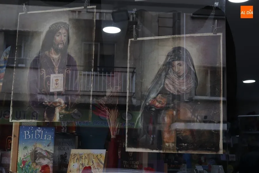Foto 11 - El comercio y la hosteler&iacute;a del barrio del Oeste promociona la Semana Santa en el barrio del Oeste