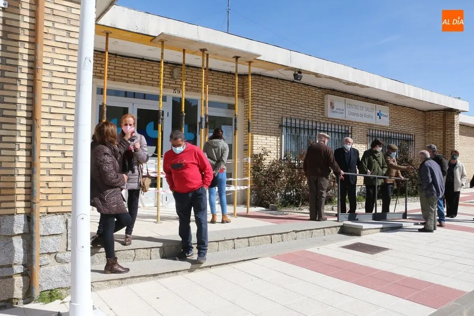 Foto 6 - Nuevas vacunaciones en la zona b&aacute;sica de salud de Linares de Riofr&iacute;o