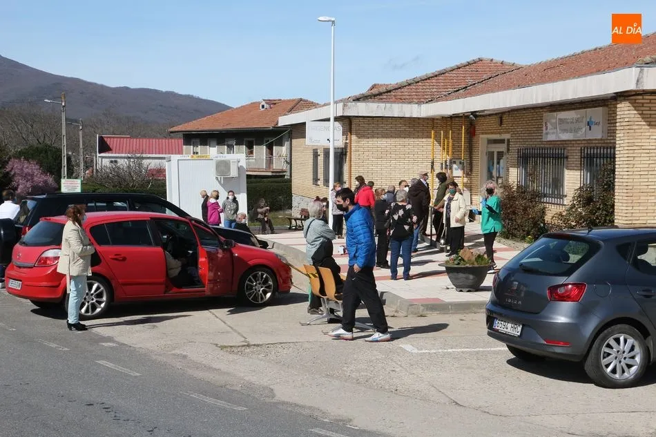 Foto 2 - Nuevas vacunaciones en la zona b&aacute;sica de salud de Linares de Riofr&iacute;o