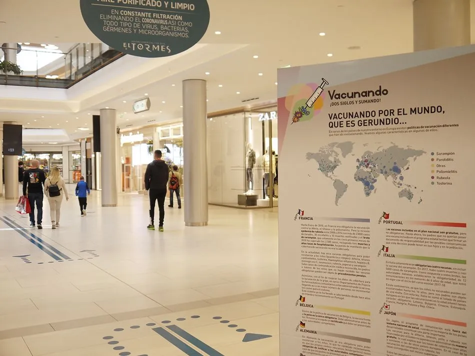 Foto 5 - El Tormes acoge la Exposici&oacute;n &lsquo;Vacunando &iexcl;Dos siglos y sumando!&rsquo;    &nbsp;  