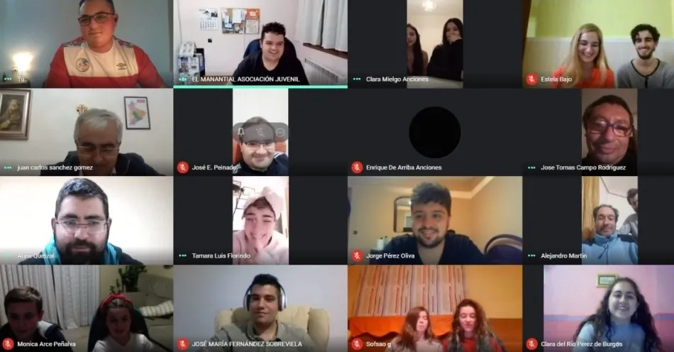 Los jóvenes de El Manantial se preparan de forma virtual para la llegada de la Semana Santa  