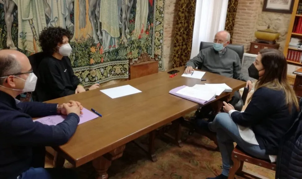 Los responsables de Cáritas presentan sus cuentas al Administrador Apostólico  