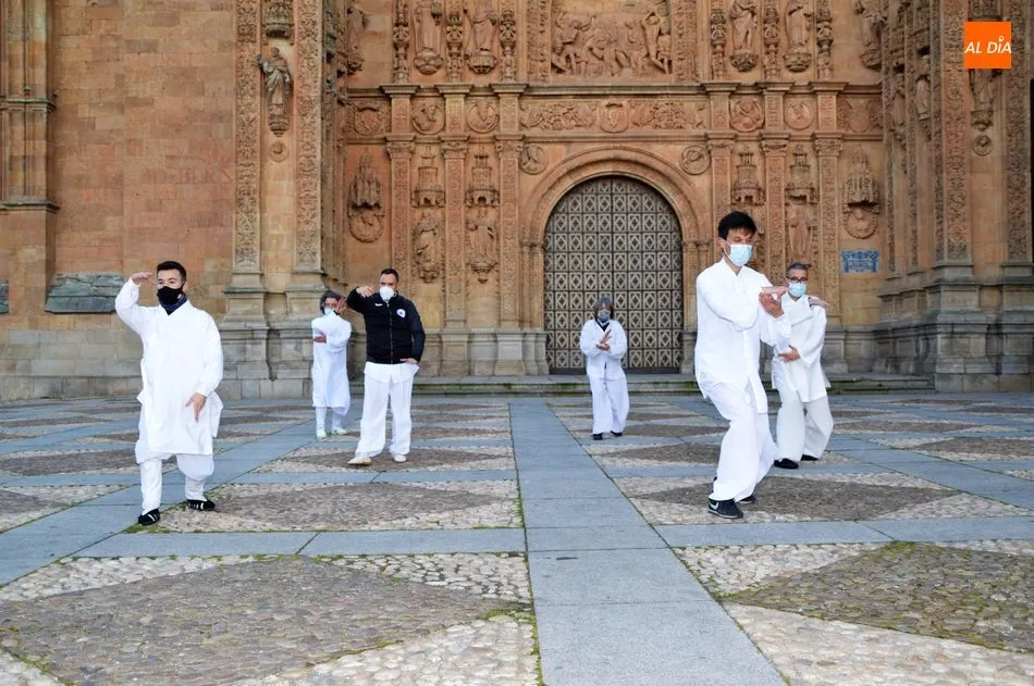 Foto 5 - Exhibici&oacute;n de artes marciales junto al Convento de San Esteban&nbsp;
