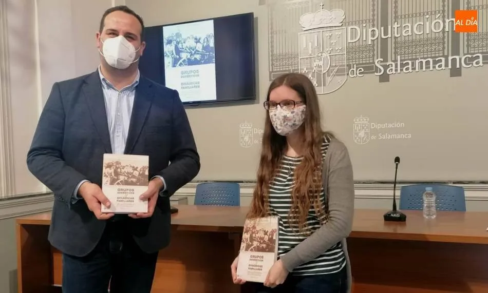 David Mingo y Mª Pamela Rubio Velasco, durante la presentación | Foto Lydia González