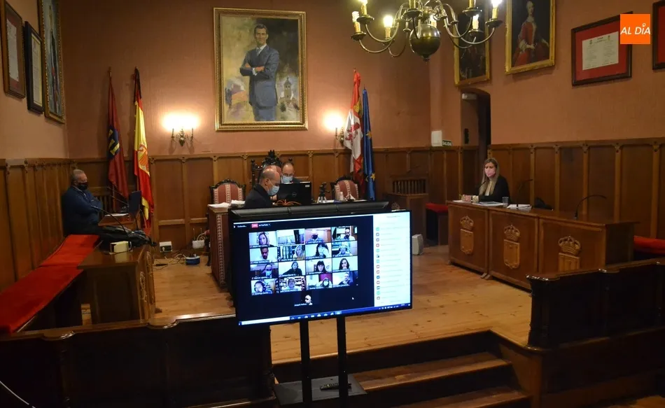 Foto 6 - Aprobado el desdoblamiento de una de las comisiones informativas del Ayuntamiento  