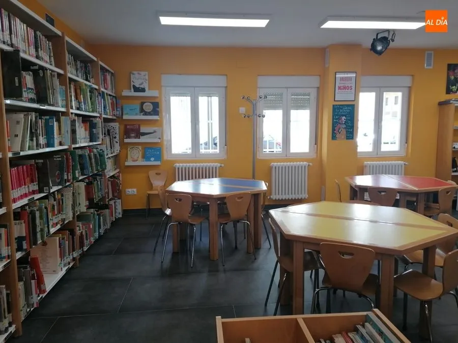 Foto 4 - El barrio Vidal estrena mejoras en su biblioteca y retoma la programaci&oacute;n de actividades
