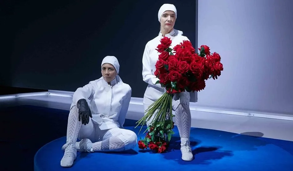 Ana Torrent y Alicia Borrachero en una de las escenas de este montaje