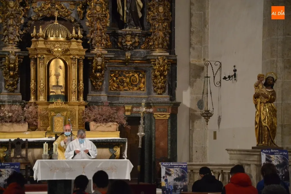 Foto 2 - Abiertos los actos de conmemoraci&oacute;n del D&iacute;a del Seminario 2021  