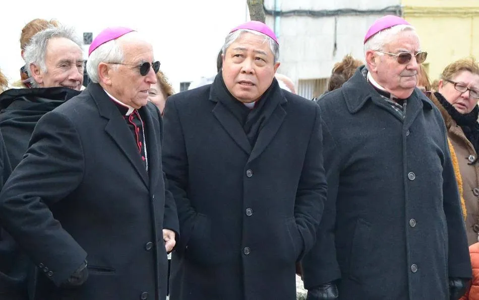 El Nuncio señala que se está trabajando en torno a la Diócesis y que el Papa tendrá la...