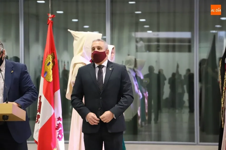 Foto 6 - &lsquo;Procesi&oacute;n&rsquo;, la exposici&oacute;n que escenifica un desfile procesional &uacute;nico para una at&iacute;pica...