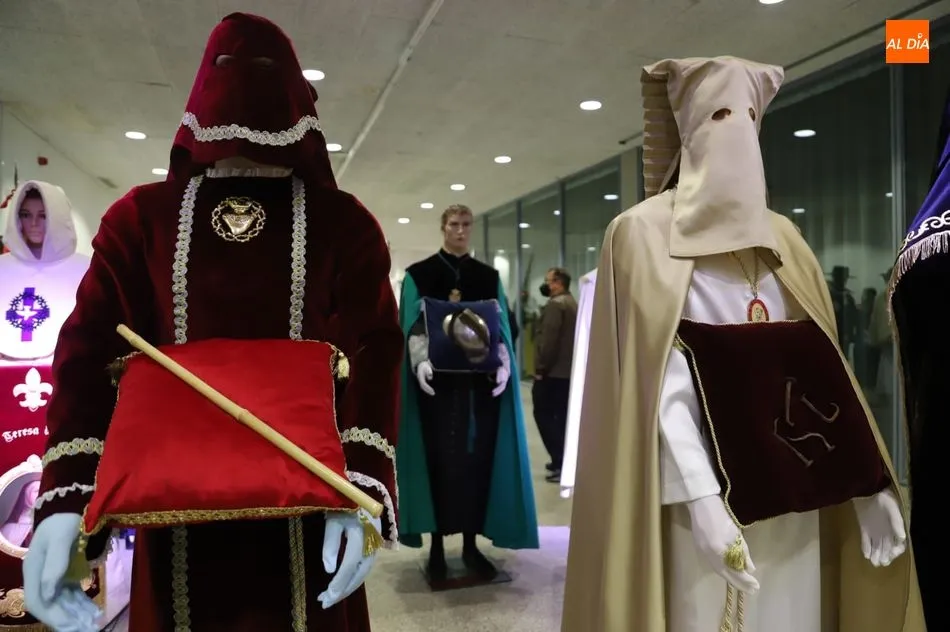 Foto 5 - &lsquo;Procesi&oacute;n&rsquo;, la exposici&oacute;n que escenifica un desfile procesional &uacute;nico para una at&iacute;pica...