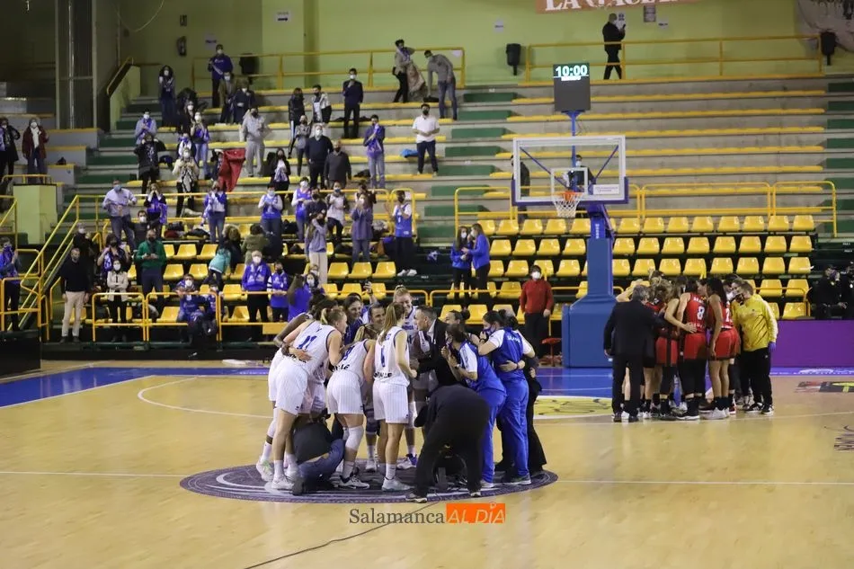 Foto 9 - El Perfumer&iacute;as Avenida vuelve a hacer historia: se mete en la Final Four de Euroliga por tercera...
