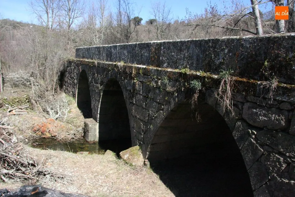 Foto 9 - Masueco pone en valor su patrimonio arquitect&oacute;nico con la recuperaci&oacute;n del puente de tres ojos  