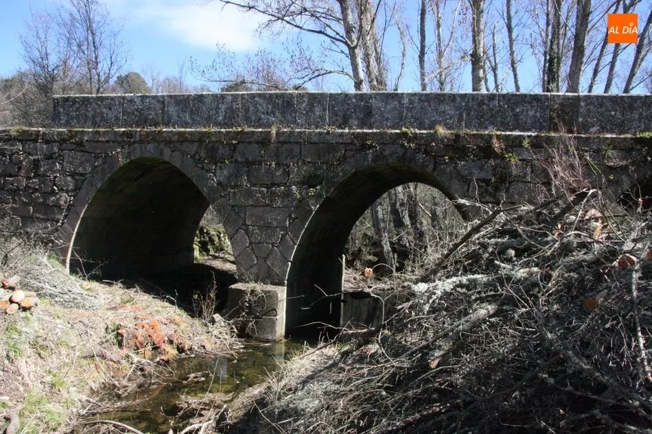 Foto 8 - Masueco pone en valor su patrimonio arquitect&oacute;nico con la recuperaci&oacute;n del puente de tres ojos  