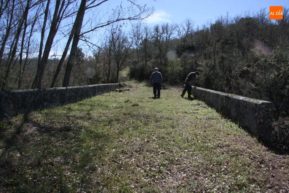 Foto 7 - Masueco pone en valor su patrimonio arquitect&oacute;nico con la recuperaci&oacute;n del puente de tres ojos  