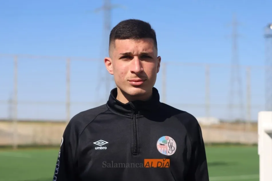 Foto 5 - Un gol de Mati en el a&ntilde;adido le da el triunfo al Salamanca UDS sobre el Hergar en Juvenil Regional ...