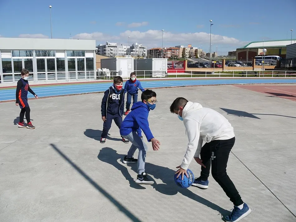 Foto 4 - &lsquo;Carbajosa Move On&rsquo; inicia sus actividades con 151 ni&ntilde;os participantes