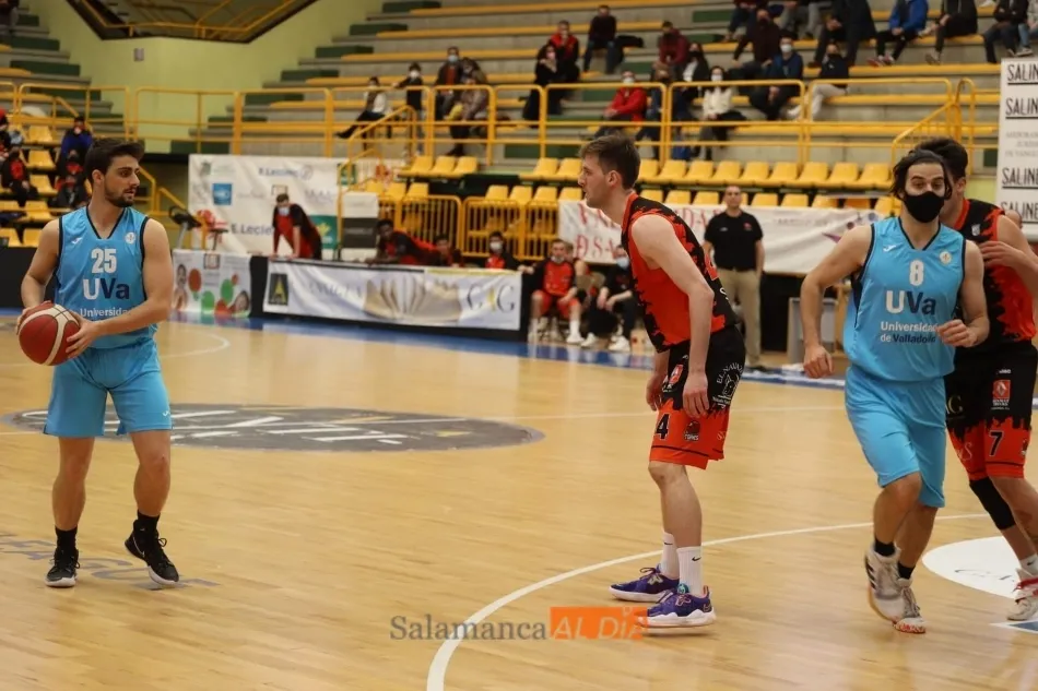 Foto 9 - El CB Tormes supera a la Universidad de Valladolid en W&uuml;rzburg (76-67)