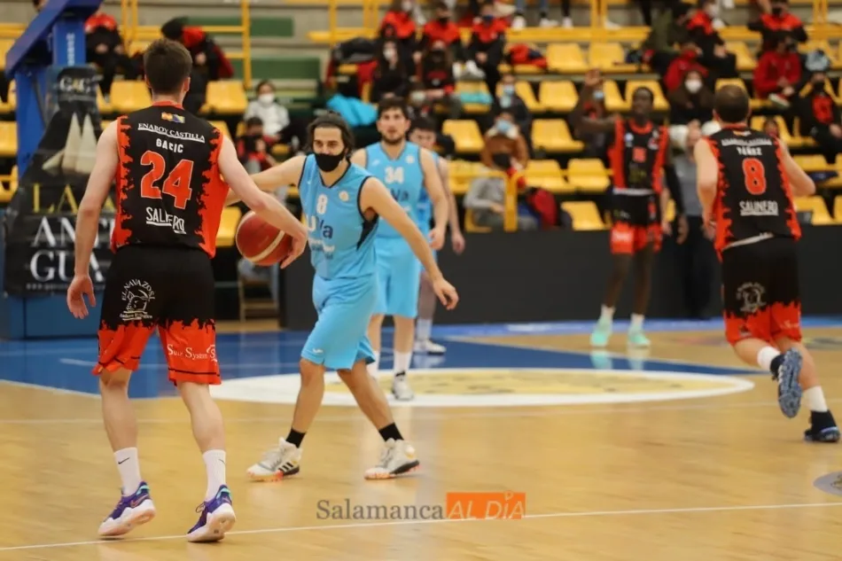 Foto 3 - El CB Tormes supera a la Universidad de Valladolid en W&uuml;rzburg (76-67)